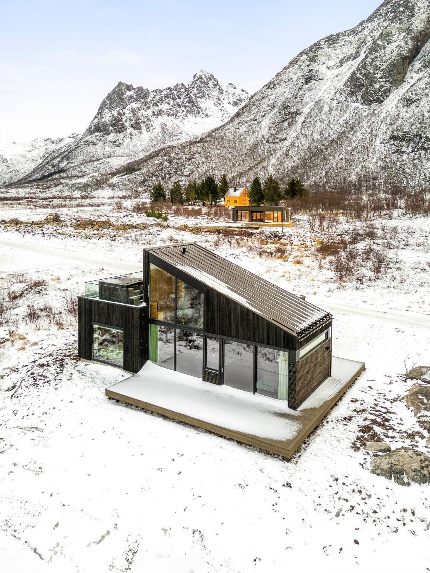 Hoda Cabin - Luxury Lodge With Jacuzzi And Sauna Lyngværet Εξωτερικό φωτογραφία